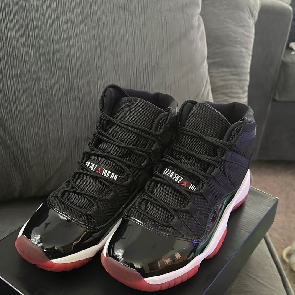 Jordan Bred 11s